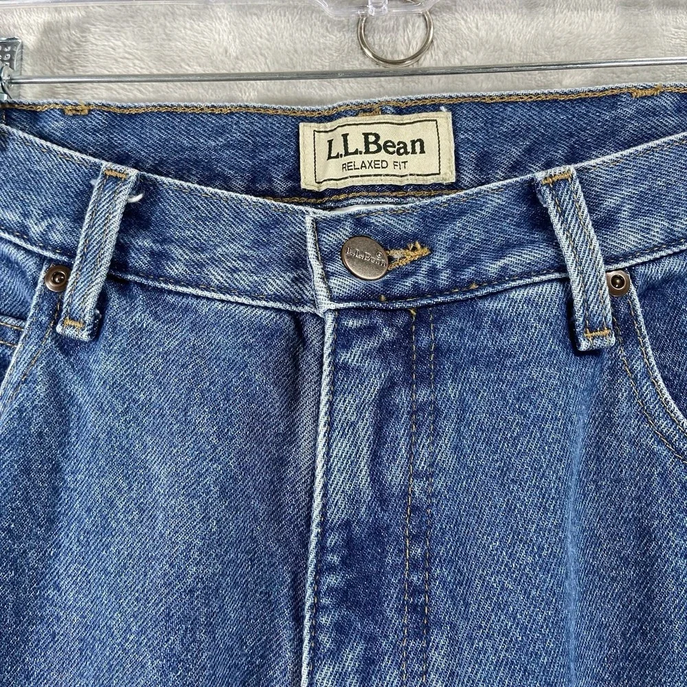 L.L. Bean Jeans mens 34x32 Flannel Lined Relaxed Fit Denim Blue Outdoor Workwear